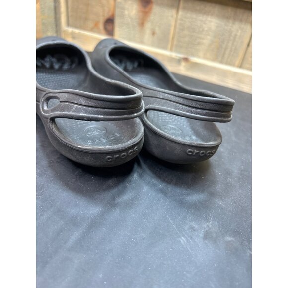 Crocs Womens Black Flats With Heel Strap & Cutout Design Rubber Size 8 - Picture 5 of 9